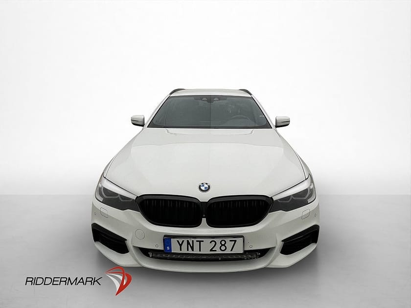 Bild 2 av BMW 520d xDrive Touring 190hk M Sport Värmare 360° Skinn Navi Drag