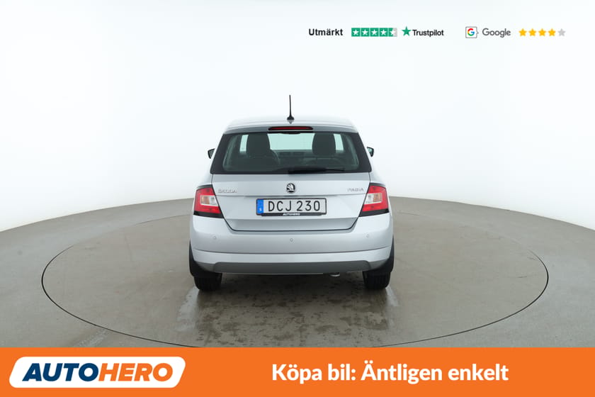 Bild 4 av Škoda Fabia 1.0 TSI Style / CarPlay, PDC-Bak