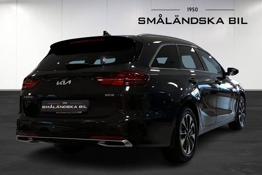 Bild 4 av Kia Ceed Sportswagon Plug-in Hybrid Plug in DCT Action