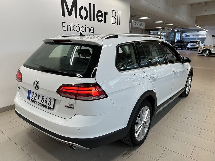 Bild 2 av Volkswagen Golf Alltrack TSI 180hk DSG 4M Drag Värmare