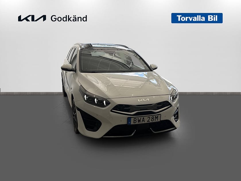 Bild 2 av Kia Ceed Sportswagon Plug-in Hybrid SW PHEV DCT Advance Plus Panorama *KIA GODKÄND*