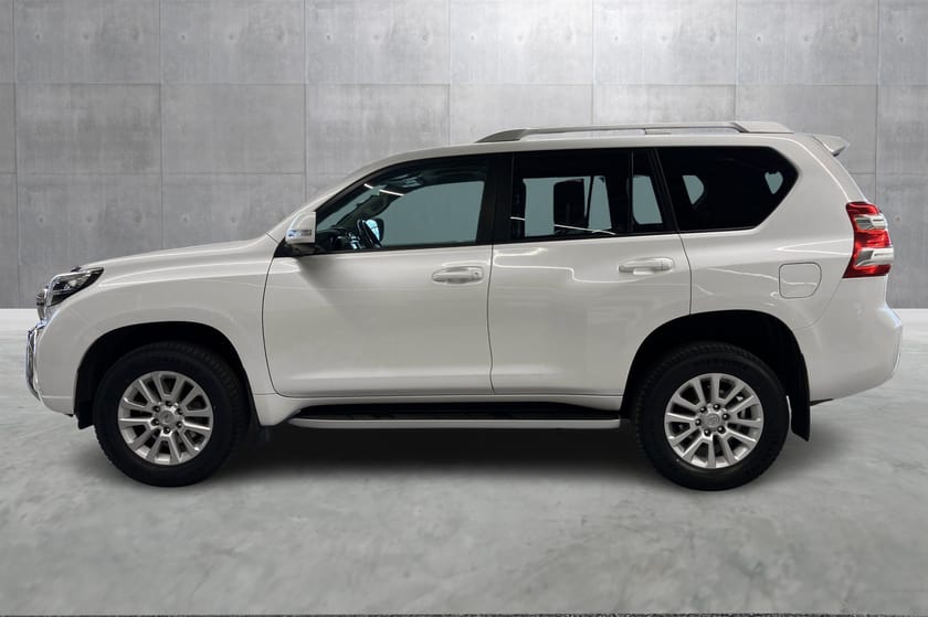 Bilde 2 av Toyota Land Cruiser 2.8 D 177hk, Aut, GX, 4X4