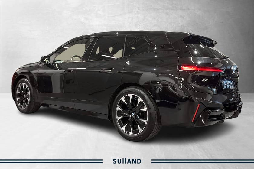Bilde 3 av BMW iX xDrive60