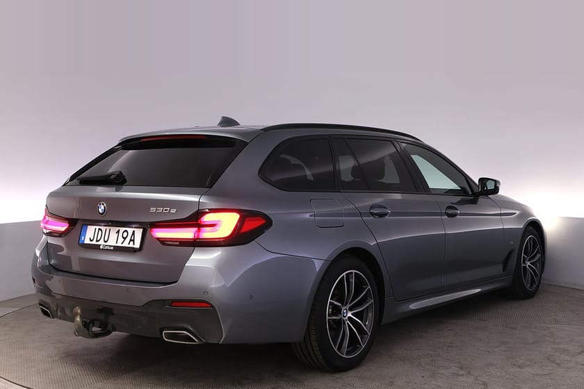 Bild 5 av BMW 530e Touring M-Sport Drag Kamera Navi