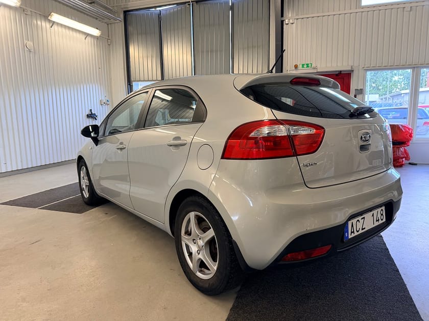 Bild 5 av Kia Rio 5-dörrar 1.2 CVVT Manuell, 84hk GLS * Låga mil *
