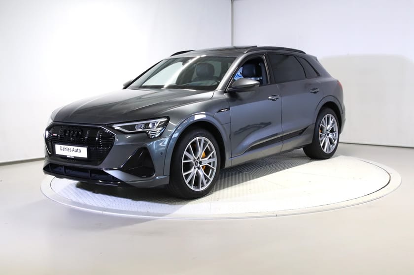 Bilde 1 av Audi e-tron 55 quattro S-line Sport ACC/Pano/Krok/HUD/360/Skinn/Sort Opt/21