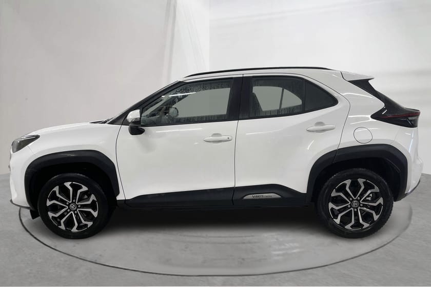 Bild 2 av Toyota Yaris Cross Hybrid AWD-i 1.5 AWD (116hk) Active Plus kamera