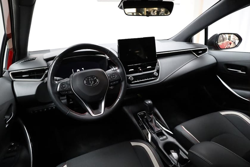 Bild 3 av Toyota Corolla Touring Sports Hybrid e-CVT GR Sport Euro 6