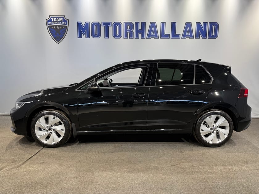 Bild 1 av Volkswagen Golf 1.5 eTSI ACT OPF *Privatleasingkampanj Augusti*