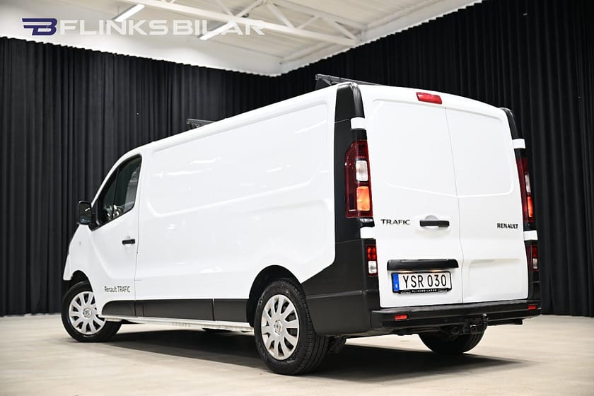 Bild 4 av Renault Trafic Skåpbil dCi 120HK L2 Inredd|Drag|Värmare|EnÄgare|Leasbar