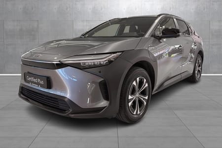 Toyota bZ4X AWD Active Tech KUN 12000 Km