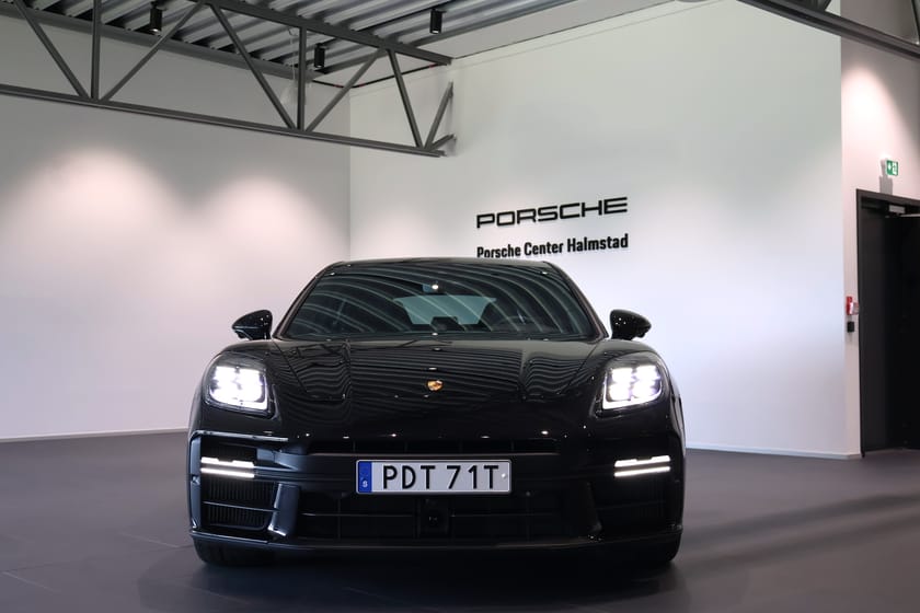 Bild 2 av Porsche Panamera 4 E-Hybrid 2026 / 470hk