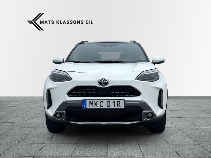 Bild 5 av Toyota Yaris Cross Hybrid AWD-i Adventure Plus, Glastak, JBL