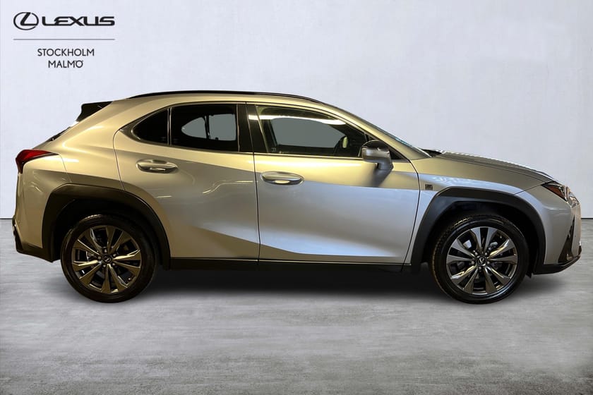 Bild 5 av Lexus UX 250h F Sport Design Skinn Backkamera Navigation