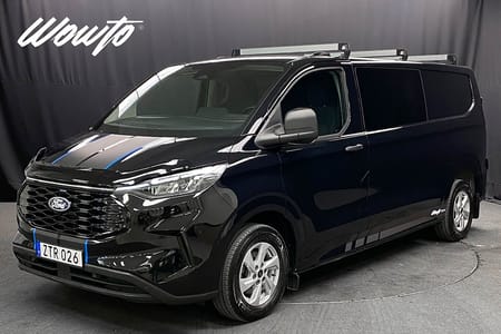 Ford Transit Custom 320 Crew Van 2.0 170HK L2 5-Sits /Moms