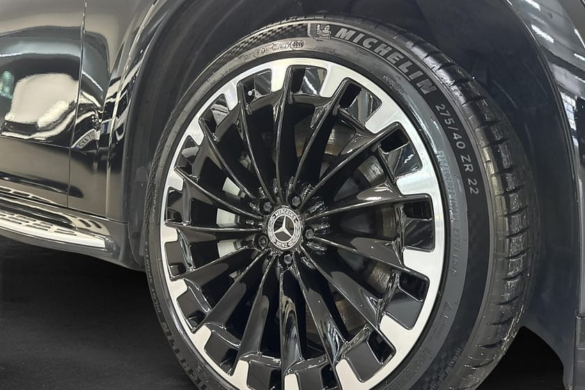 Bild 5 av Mercedes-Benz EQS SUV 450 4MATIC