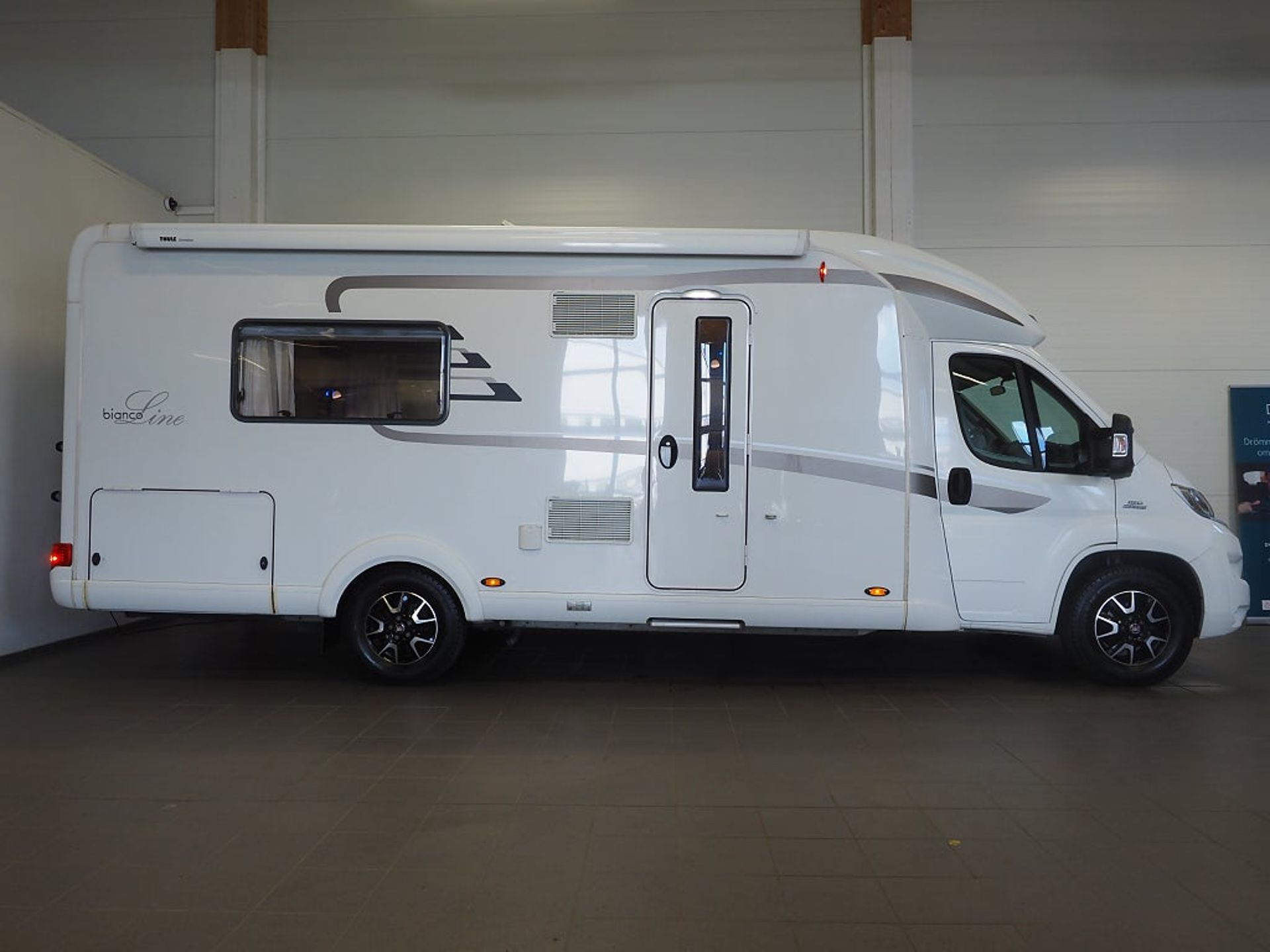 Hymer Campervan Fiat 2.3 MultiJet 2015, bild 3/19