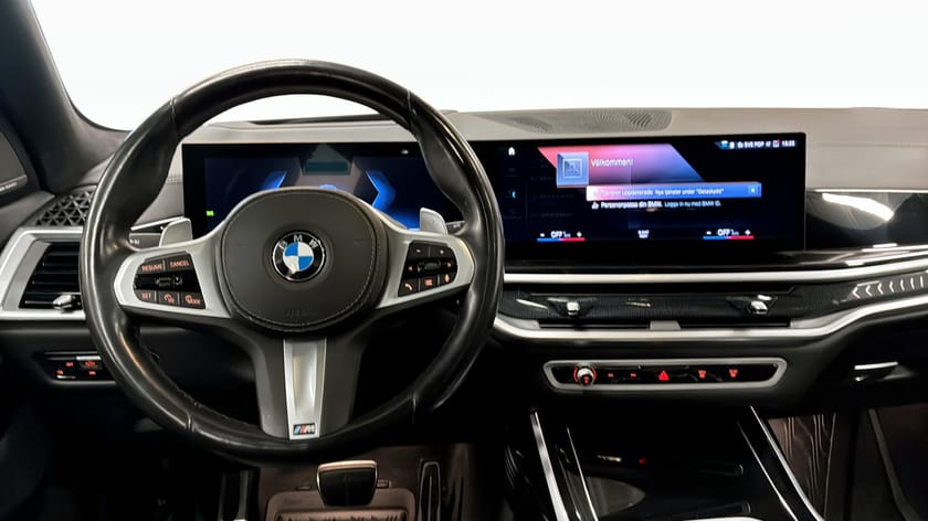 Bild 4 av BMW X7 xDrive40i xDrive 40i H/K Soft close Drag DAP