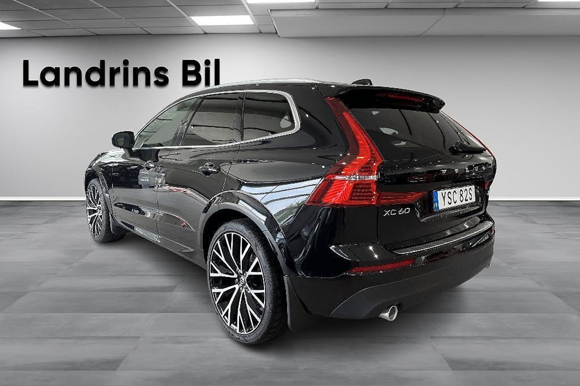 Volvo XC60 2021, bild 6/14