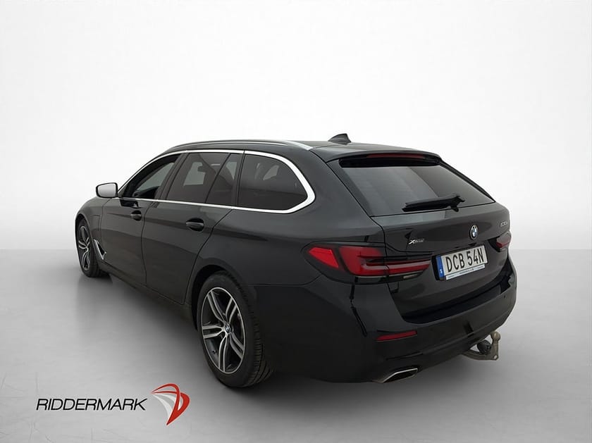 Bild 5 av BMW 530e xDrive Touring 292hk Cockpit Hifi Skinn Kamera Drag