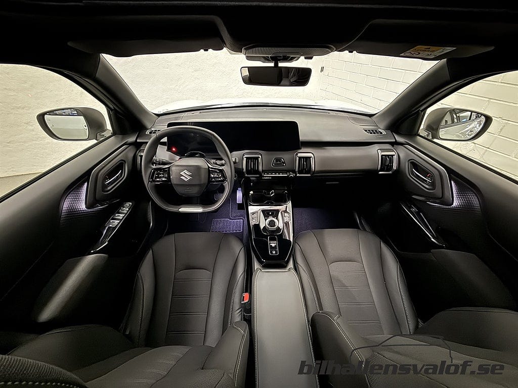 Suzuki e Vitara 61 kWh, 174hk, 2026