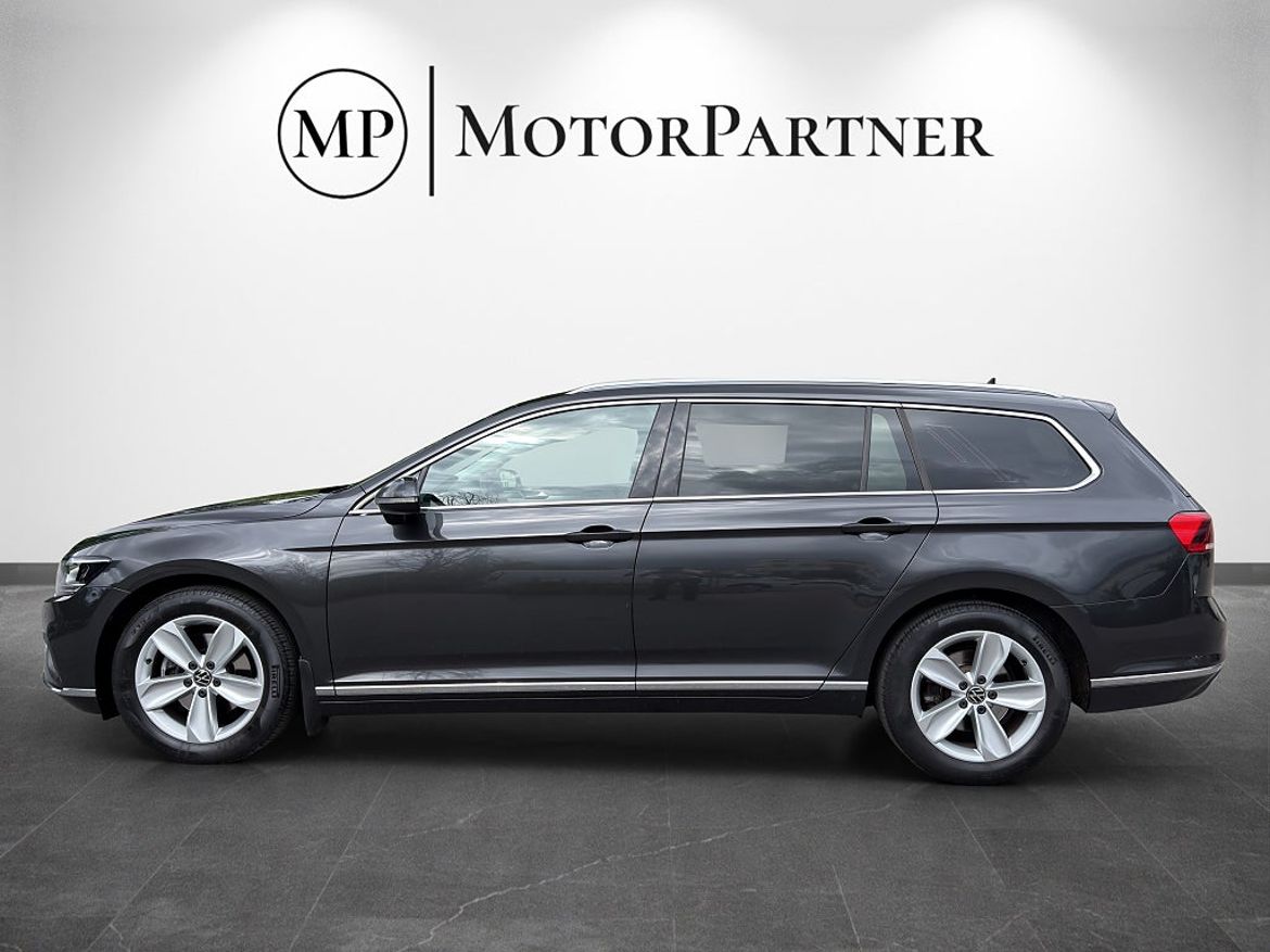 Volkswagen Passat Sportscombi, bild 4 av 17