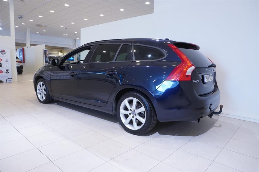 Bild 5 av Volvo V60 T3 Classic Edition 152hk Dragkrok, Rattvärme