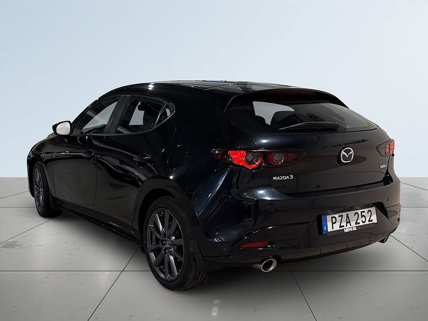 Bild 5 av Mazda 3 Hatchback 2.0 M Hybrid Kamera GPS HuD Rattvärme SoV