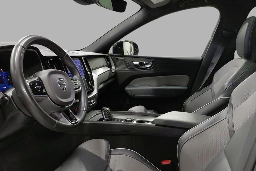 Bilde 5 av Volvo XC60 T6 AWD R-Design Luftfjæring H.Feste 360° H&K