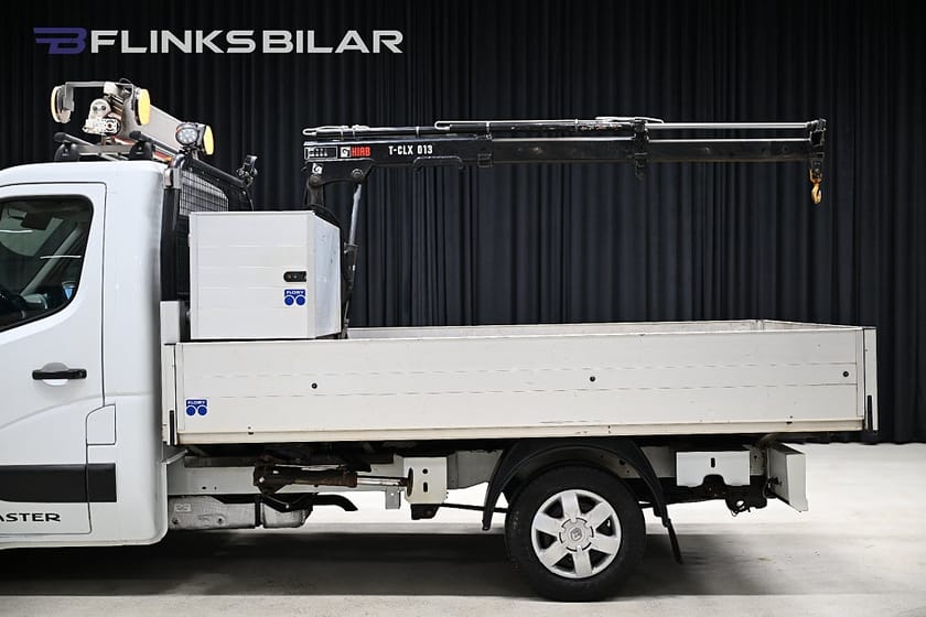 Bild 2 av Renault Master Chassi Cab dCi 125HK Flak|Kranbil|HIAB-Kran|Lågmil|EnÄgare|Leasbar