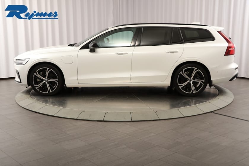 Bild 3 av Volvo V60 T6 Plus Dark Edition