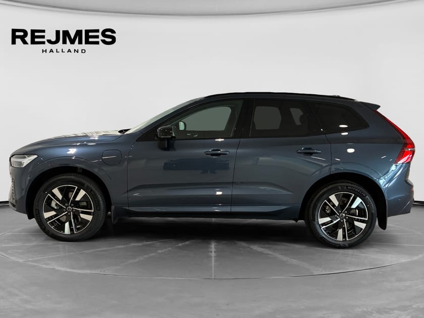 Bild 3 av Volvo XC60 T6 Plus Dark Nordic Edition | Dragkrok | 360-kamera | H/K