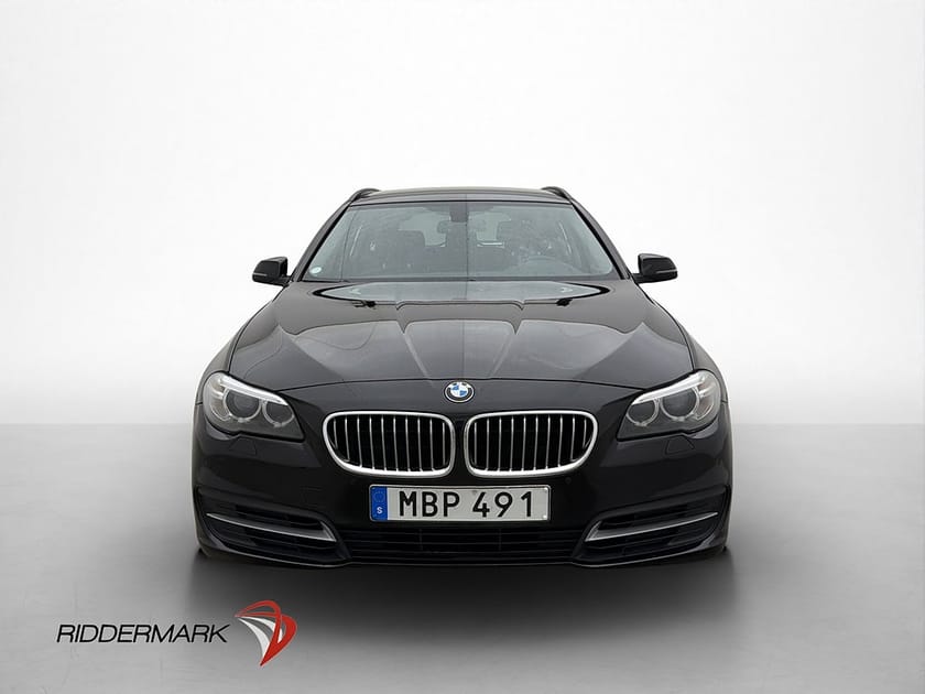 Bild 2 av BMW 520d Touring Sensorer Farthållare Bluetooth Rattvärme