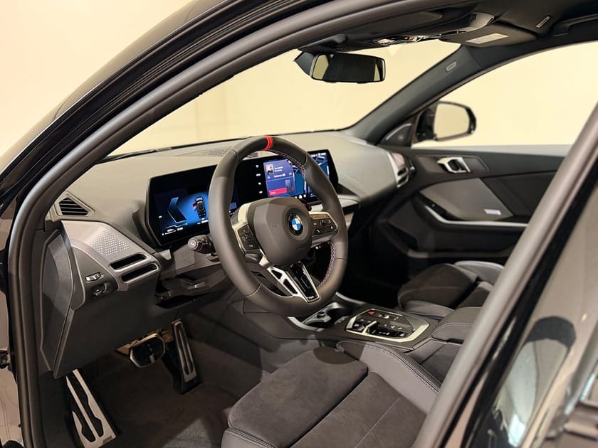 Bild 3 av BMW M135 xDrive