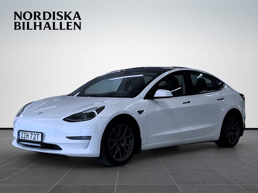 Bild 3 av Tesla Model 3 Long Range AWD MOMS Panoramatak Backkamera Bluetooth