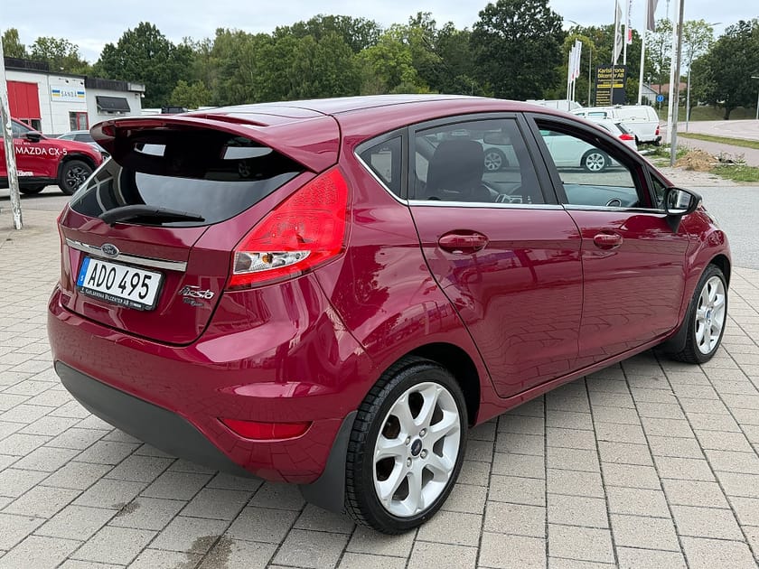 Bild 4 av Ford Fiesta 1.25 Titanium 5-dörrar