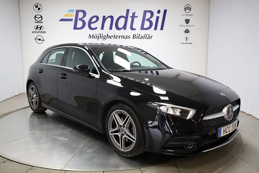 Bild 1 av Mercedes-Benz A 180 7G-DCT AMG Line | Dragkrok | Backkamera | En ägare
