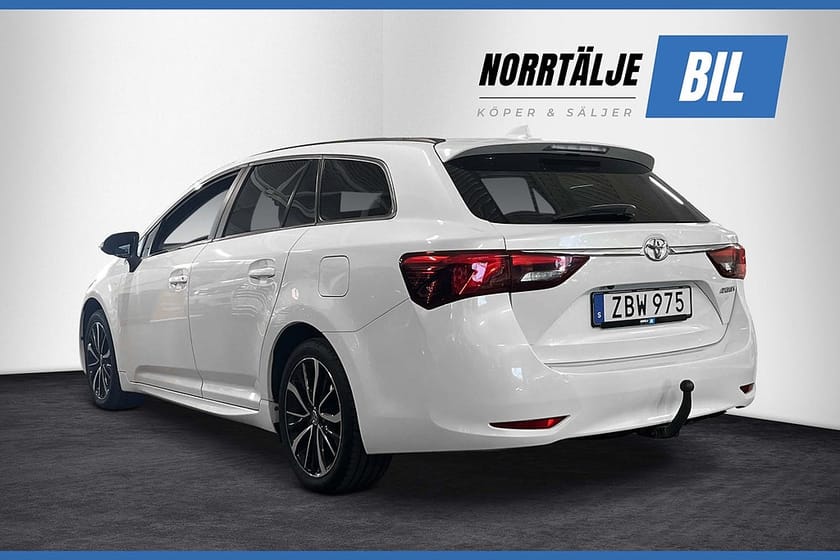 Bild 4 av Toyota Avensis Kombi 1.8 147 HK MAN KAMERA NAVI DRAG NYSERV NYBES