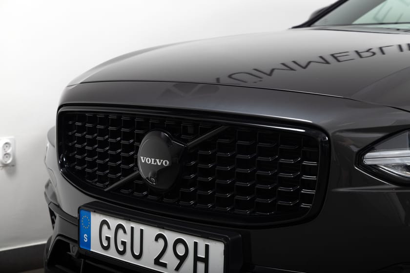 Bild 3 av Volvo V90 Recharge T6 AWD Geartronic 350hk 20"/360/Drag/Pano/Orrefors