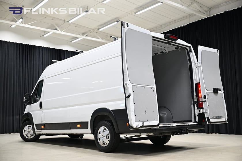 Bild 4 av Peugeot Boxer Van 165HK L4|Extralång|Drag|Värmare|Leasebar