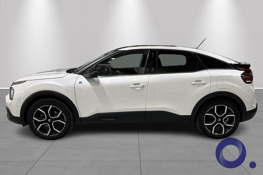 Bilde 2 av Citroën ë-C4 SHINE PACK "alt utstyr" 1 EIER