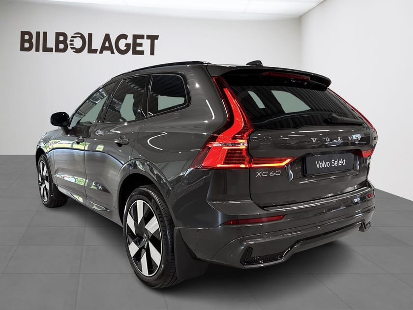 Bild 3 av Volvo XC60 T6 Plus Dark Edition 360-Kamera Nappaläder