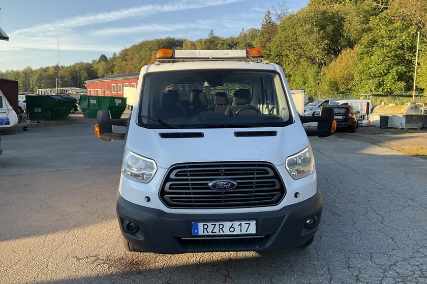 Bild 5 av Ford Transit 350 Chassi Dubbelhytt