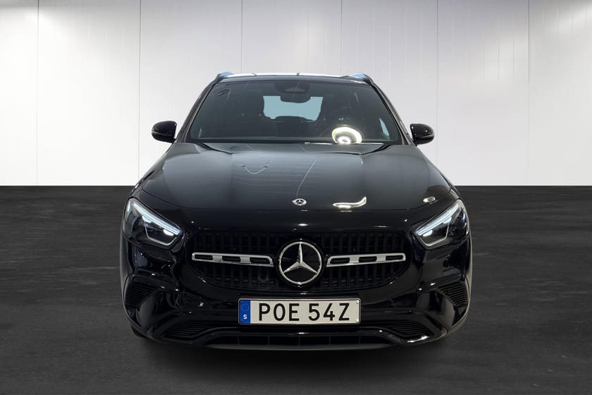 Bild 2 av Mercedes-Benz GLA 250 e / Panorama / Ambient / Drag