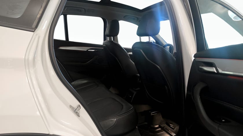 Bild 5 av BMW X1 xDrive18d xDrive 18d Automat xLine | Drag | Pano | Head-Up | M-Ratt