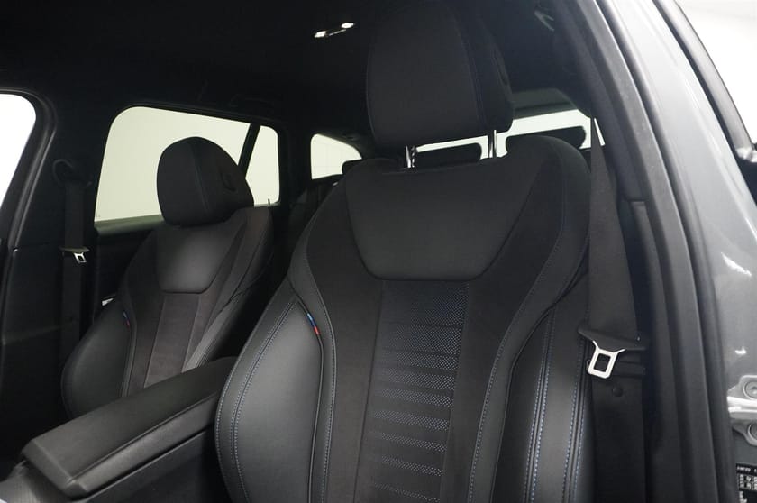 Bild 5 av BMW 330e xDrive Touring