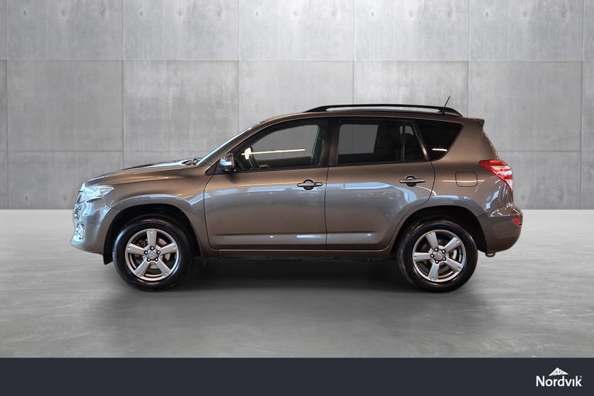 Bilde 2 av Toyota RAV4 4WD/Navigasjon/Vanguard Executive