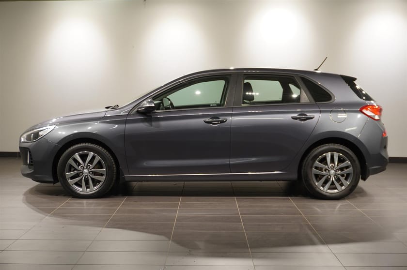 Bild 3 av Hyundai i30 5d 1.4 T-GDi Comfort Rattvärme