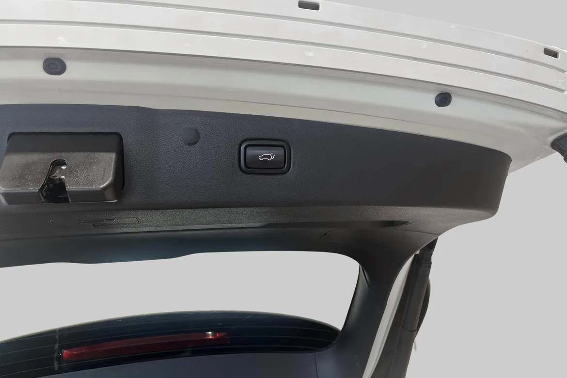 picture of a car