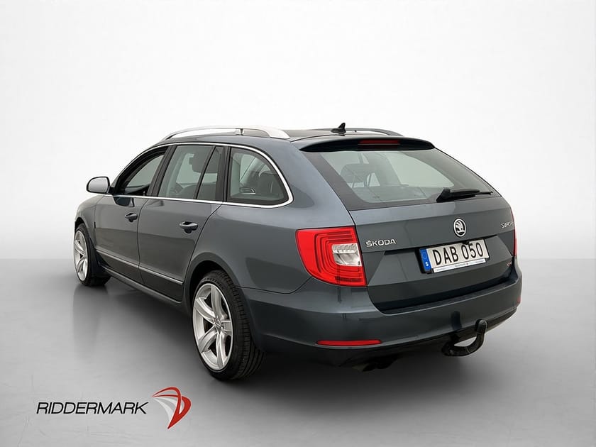 Bild 5 av Škoda Superb Kombi Skoda 4x4 Elegance 170hk Drag Kamera Sätesvärme